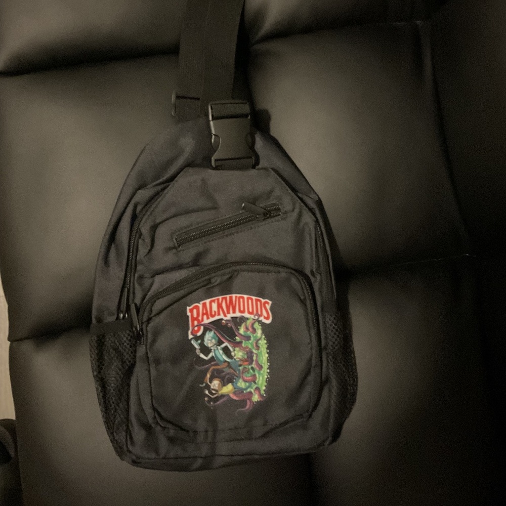 Backwoods Black Unisex Crossbody Bag Messenger Flap Courier Travel